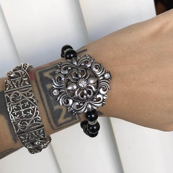 Onyx gothic bracelet . victorian gothic silver cz flower & black onyx gemstones - Picture 6 of 10